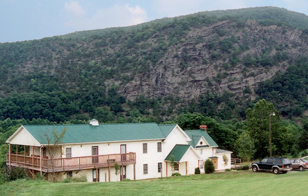 Cliff View Inn Covington Buitenkant foto